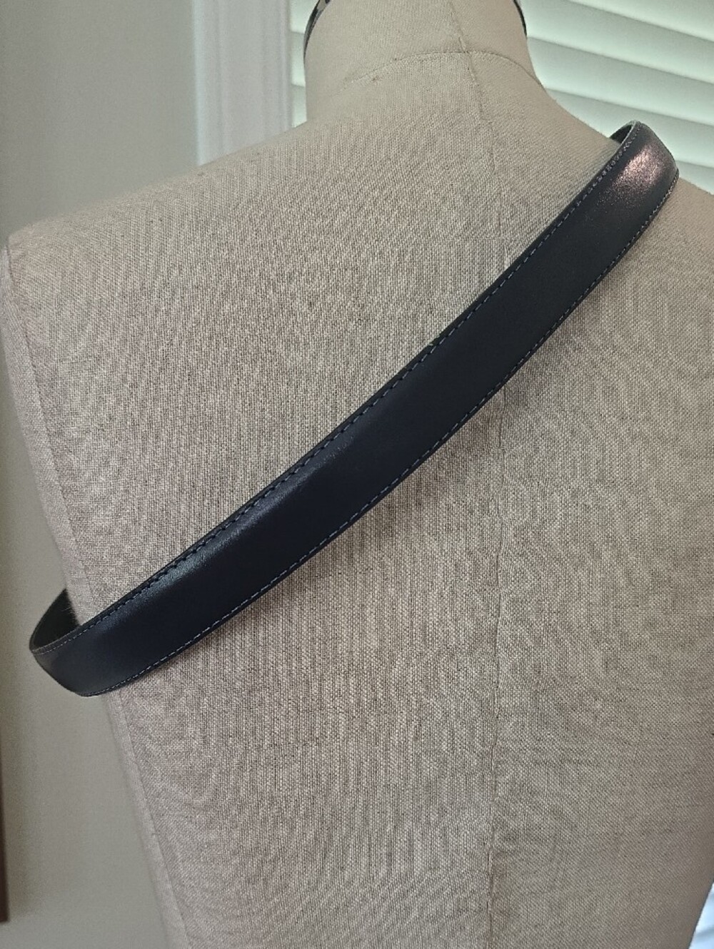 Vintage Brighton Black Leather Strap with Branded Tab - Picture 4 of 11
